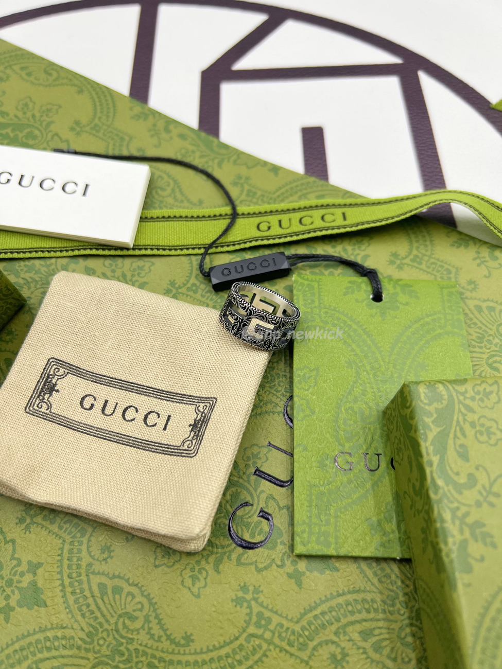 Gucci Engraved Burnished Sterling Silver Ring (4) - www.newkick.vip